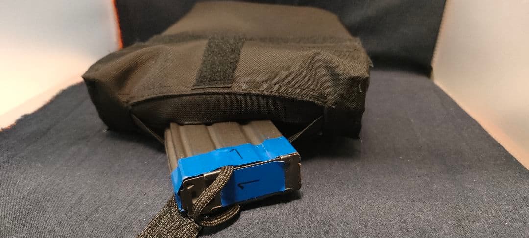 ハンドメイド　ダンプポーチ