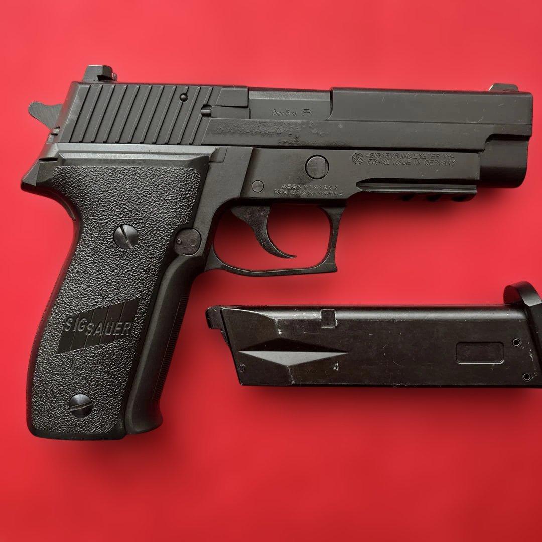 タナカ　SIG SAUER P226レイル　HW 訳ありガスブローバックガン