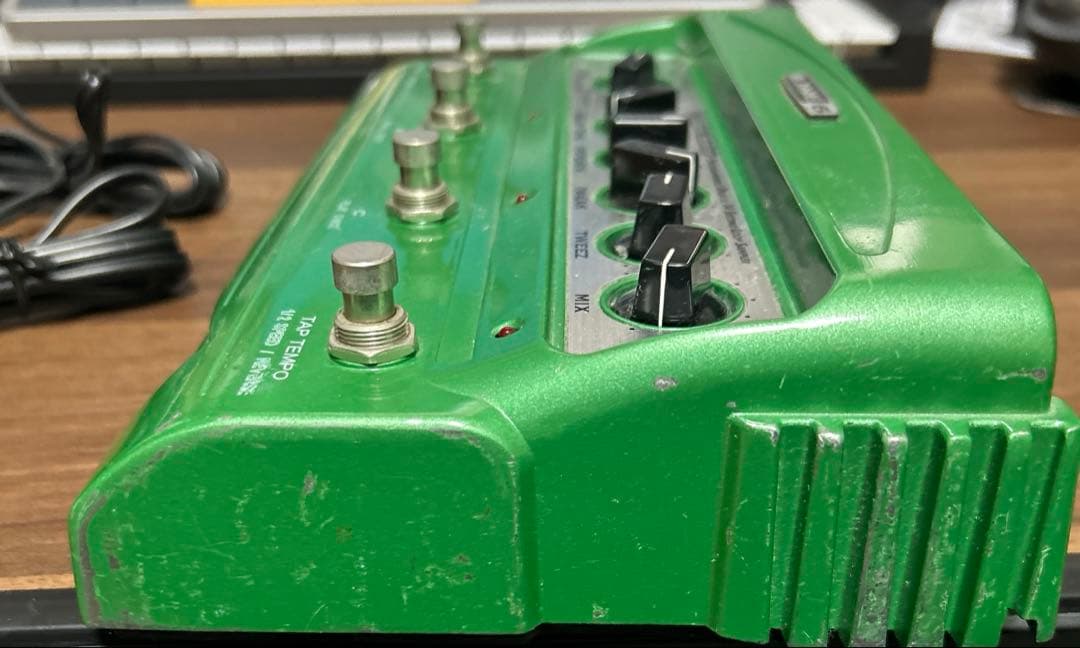 Line 6 DL4 Delay Modeler アダプター付