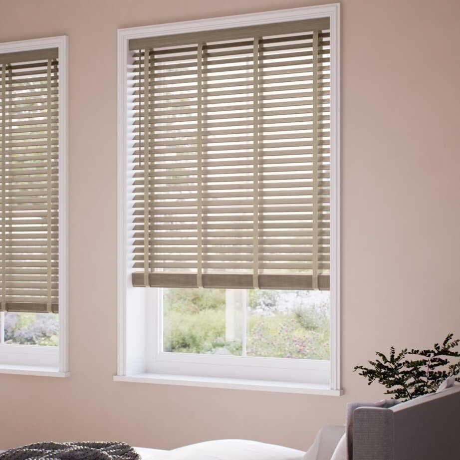 未使用ウッドブラインドアッシュブラウングレー105.5×102.8