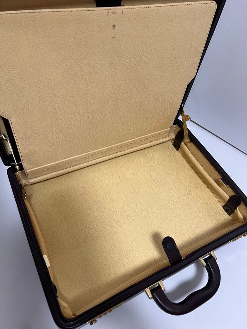 幻の極美品 MATRAS マトラ 本革 アタッシュケース トルコ製