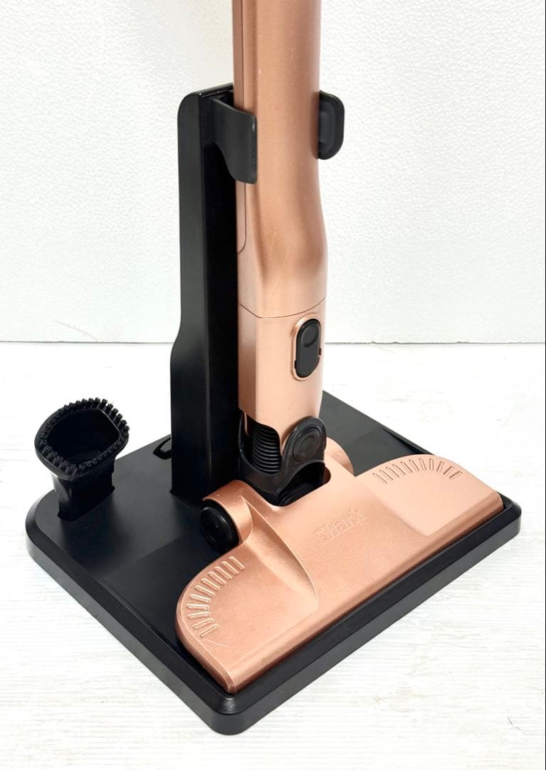 洗浄済♪バッテリー良好 Shark シャーク 掃除機 CH966JLC