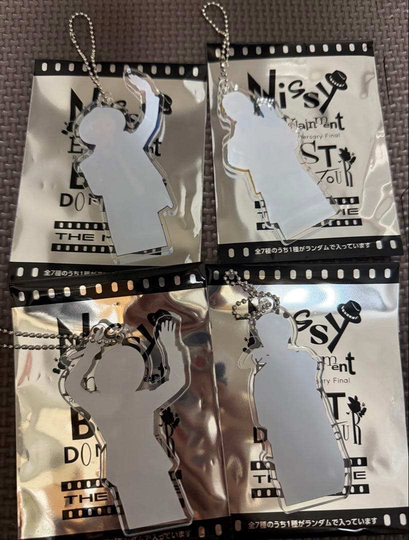 Nissy 247ホルダー（24の7変化）アクリルキーホルダー