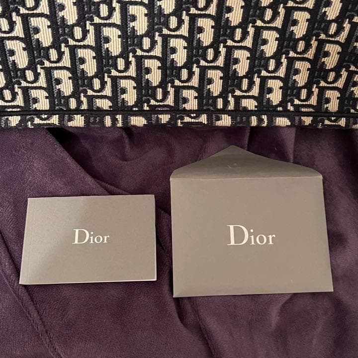 TOTE ミディアムバッグ