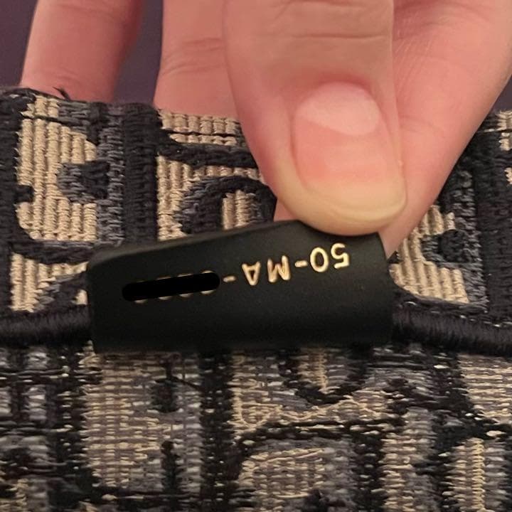 TOTE ミディアムバッグ