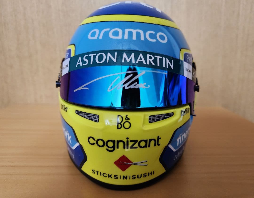 F.アロンソ直筆サイン、証明書付き 1/2ヘルメット 2025年本戦仕様