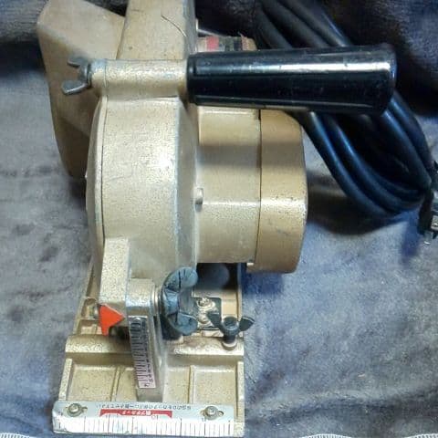 マキタ 仕上げミゾキリモデル3800N-A