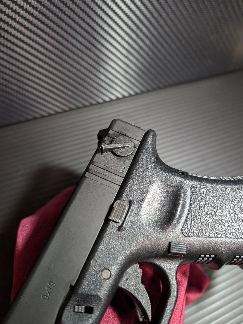 東京マルイ グロック18C 予備マガジン付き