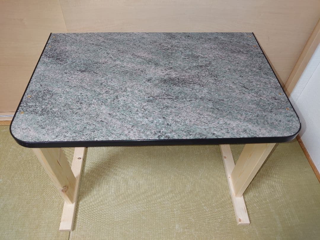 【累積192台目】パチスロを置く台（1台用シンプルスタンド）★高さ44.5㌢