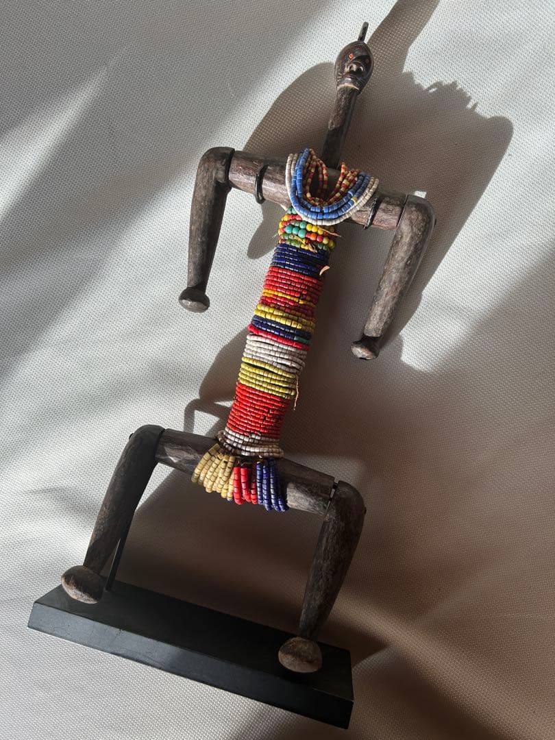 カメルーン ナムジドール　特大　呪物　プリミティブ　　アフリカ　ビーズ　台座付