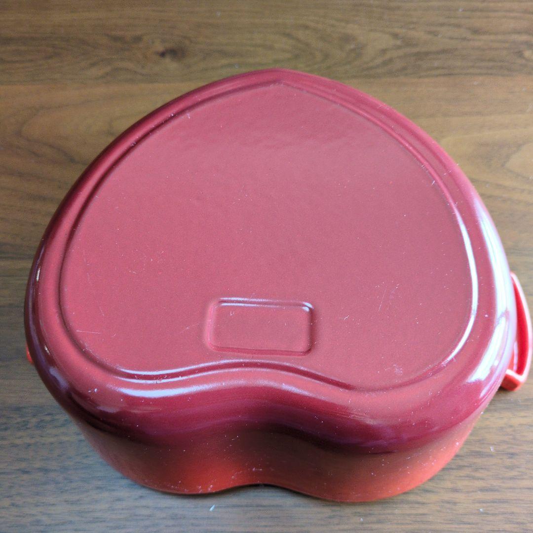 ル・クルーゼ　ハート型　赤　鍋