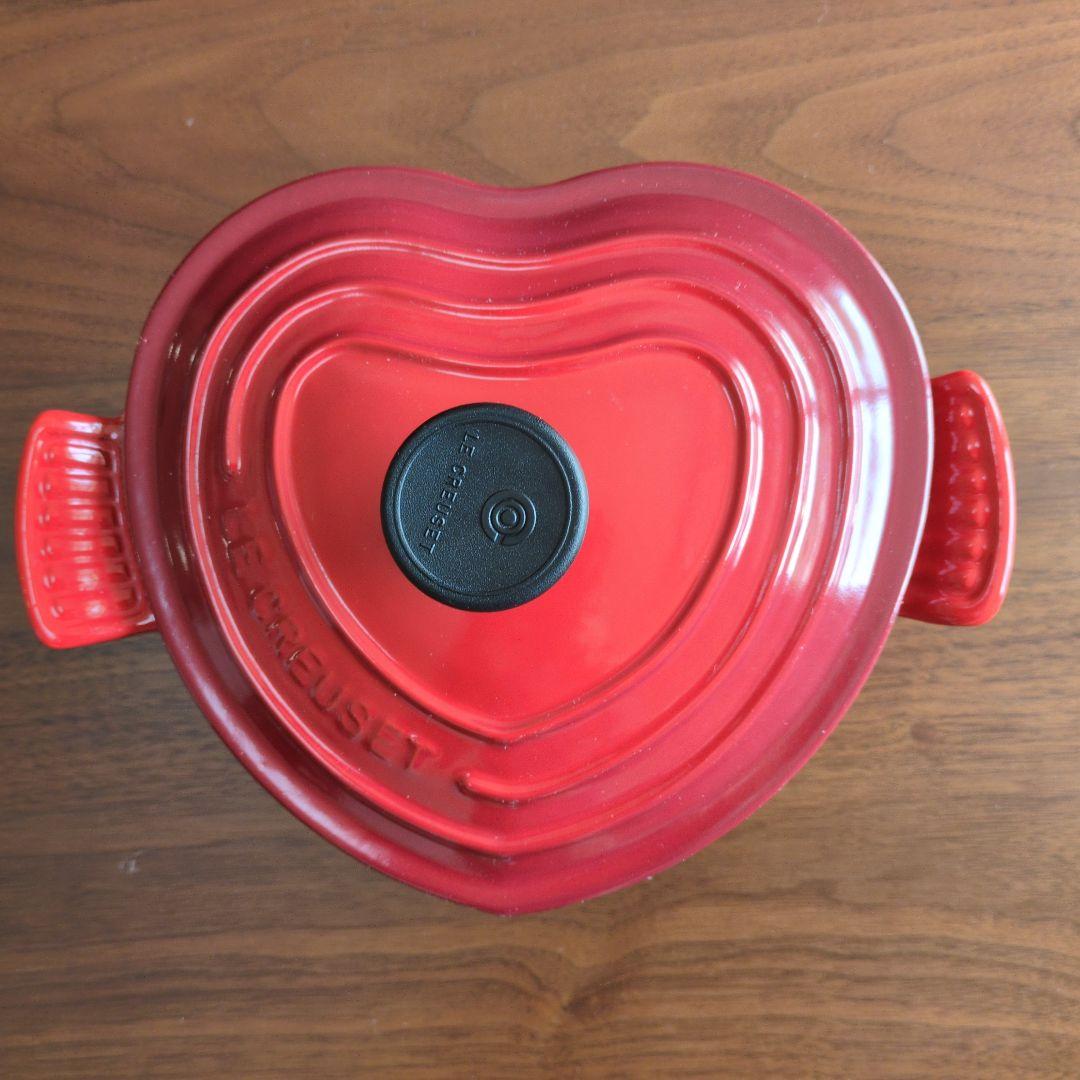 ル・クルーゼ　ハート型　赤　鍋