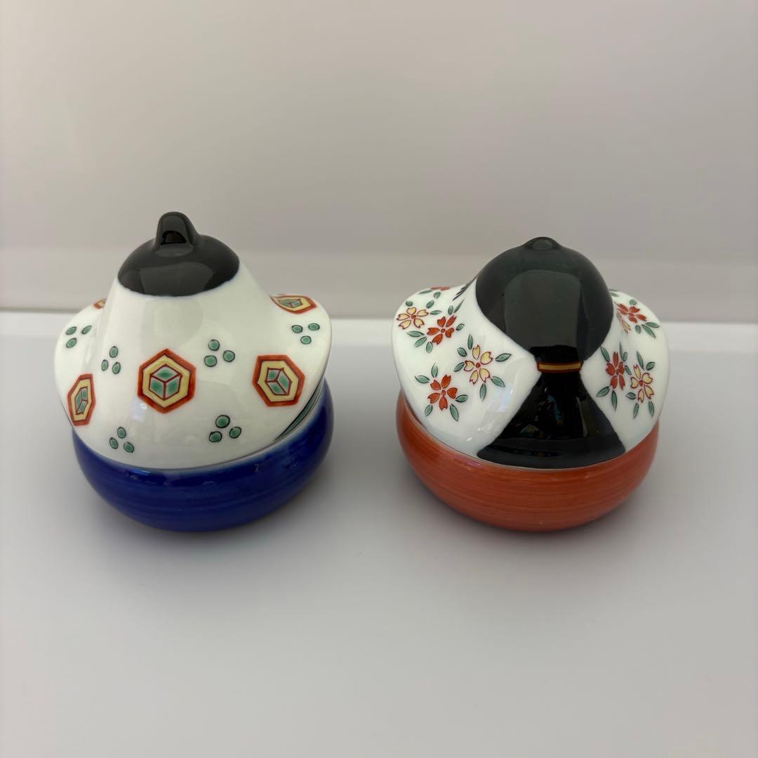 雛人形陶器の小物入れ