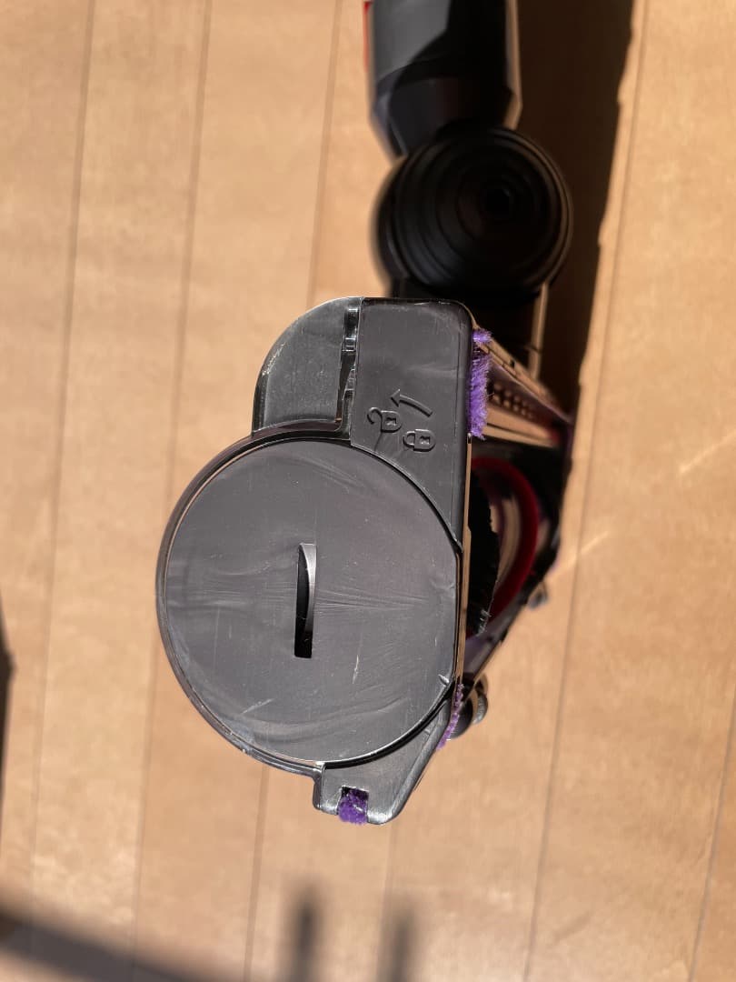 Dyson V10スティッククリーナー本体 各種アタッチメント付き