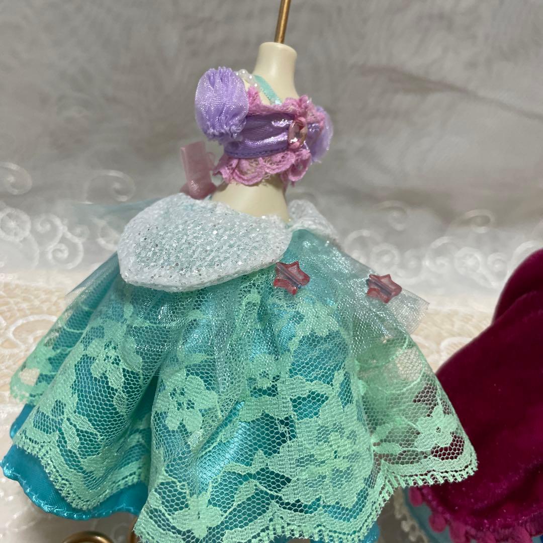 アナと雪の女王 アナ アリエル　アクセサリー　スタンド　ディズニープリンセス