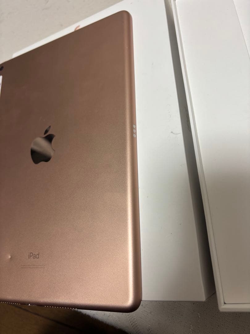 Apple iPad (第7世代) 128GB ゴールド