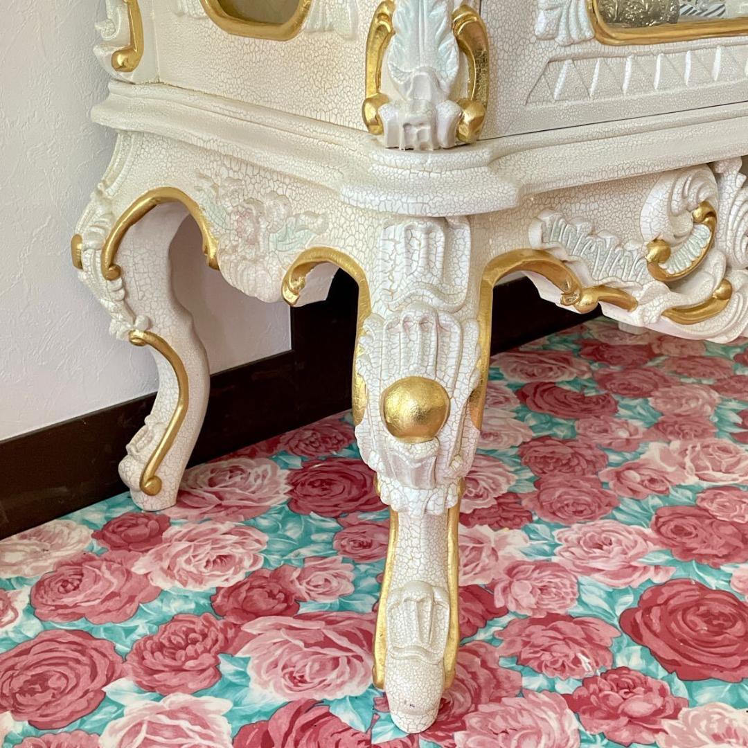 n3132r115 イタリア製 1ドアガラスキャビネット 繊細で美しい飾り棚