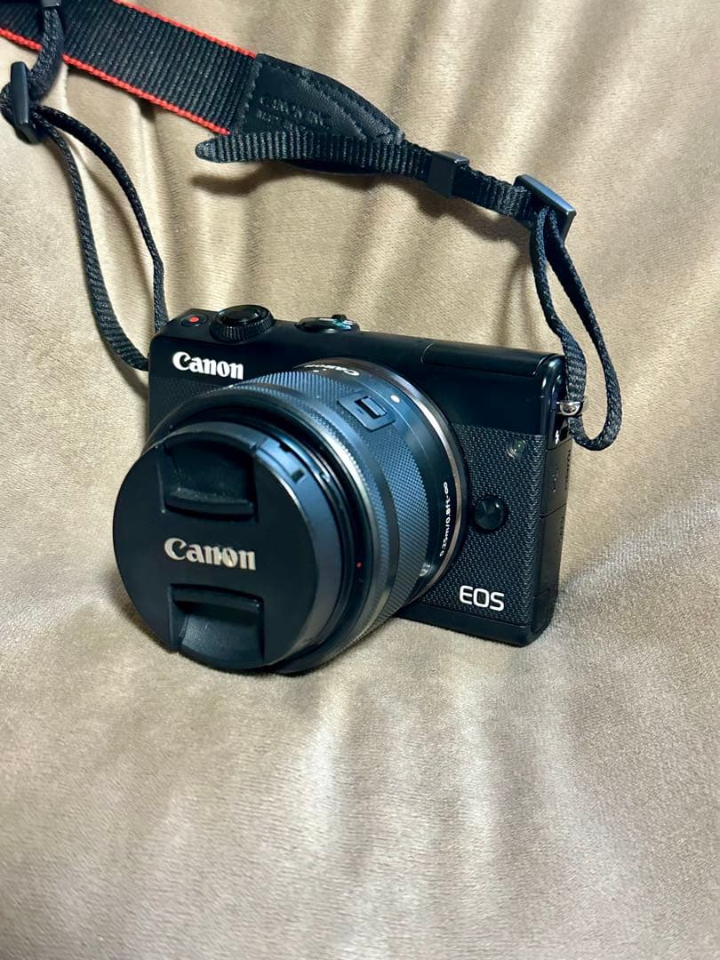 Canon EOS M100 ダブルズームキット ミラーレス一眼 ブラック