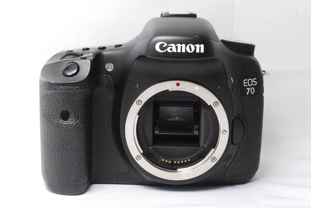 CFカードスマホ転送ケーブル付❤️Canon eos 7D❤️ハイアマチュアモデル❤️