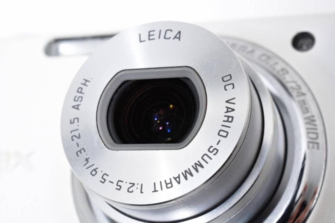 美品　Panasonic LUMIX DMC-FX77 ホワイト ＃A412