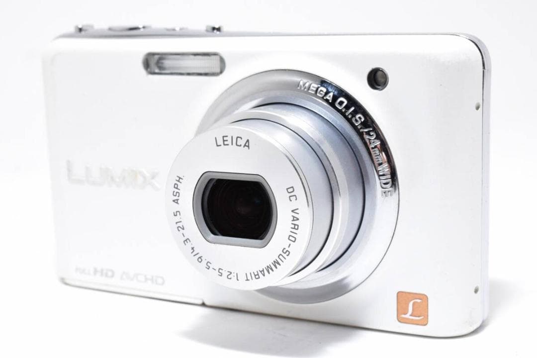 美品　Panasonic LUMIX DMC-FX77 ホワイト ＃A412