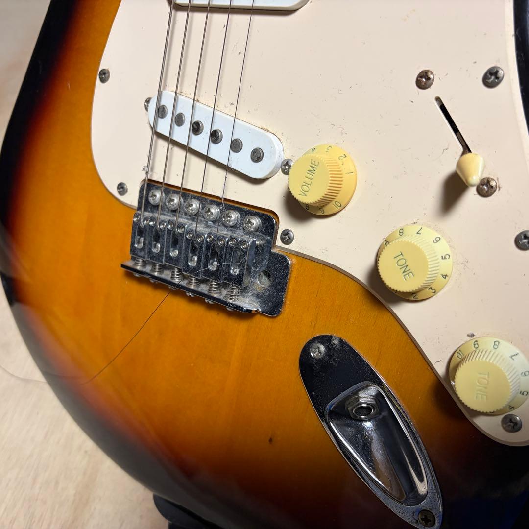 Squier BULLET STRAT by FENDER ストラト　130