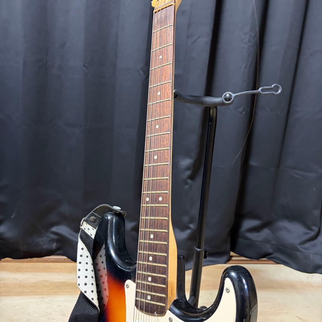 Squier BULLET STRAT by FENDER ストラト　130