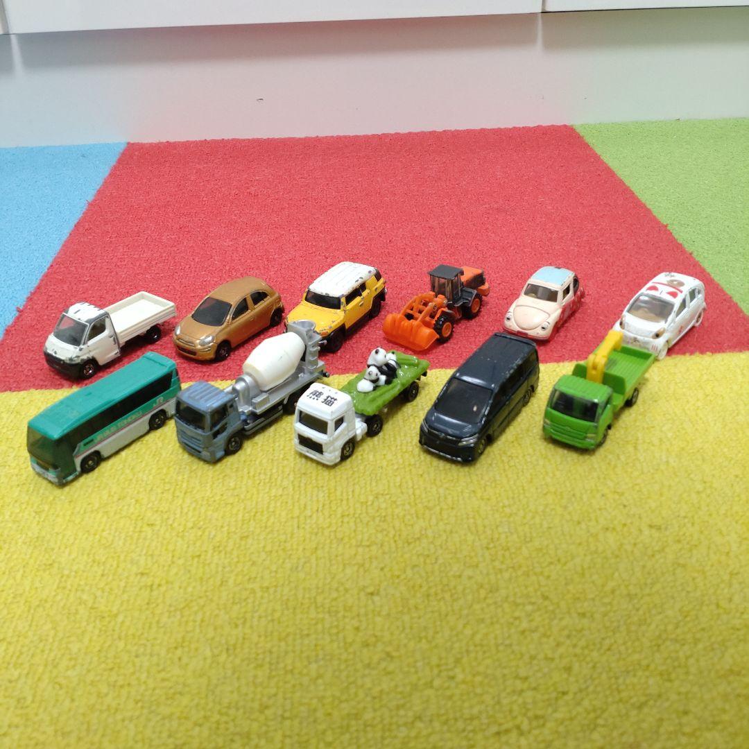 【大特価】早いもの勝ち!! トミカ108台セット