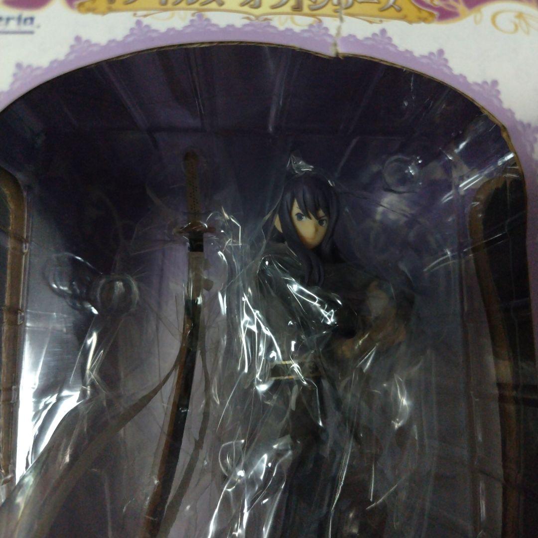 テイルズ オブ ヴェスペリア ユーリ・ローウェル フィギュア