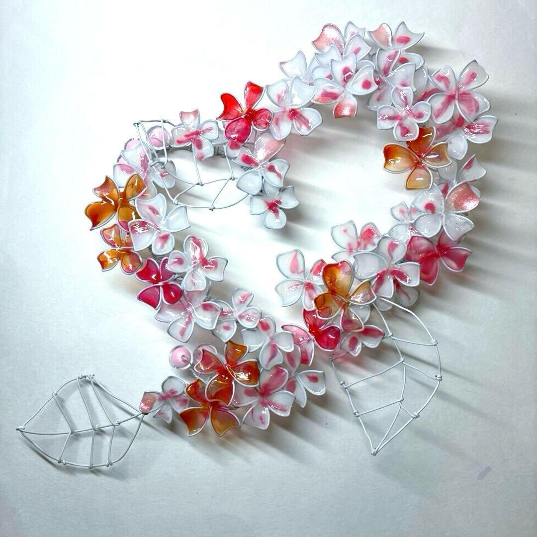 いちごミルク紫陽花リース　ディップアート　ワイヤークラフト　壁飾り　アート