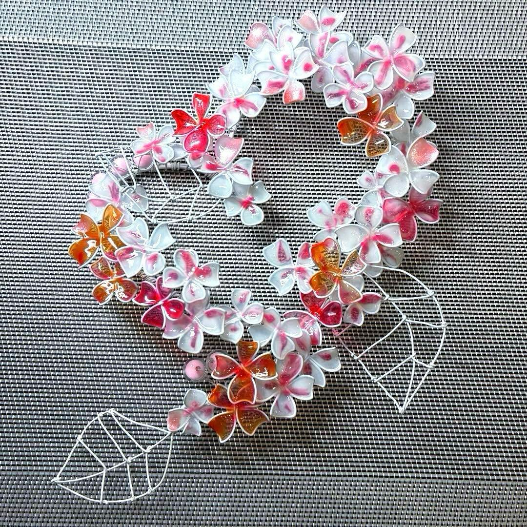 いちごミルク紫陽花リース　ディップアート　ワイヤークラフト　壁飾り　アート