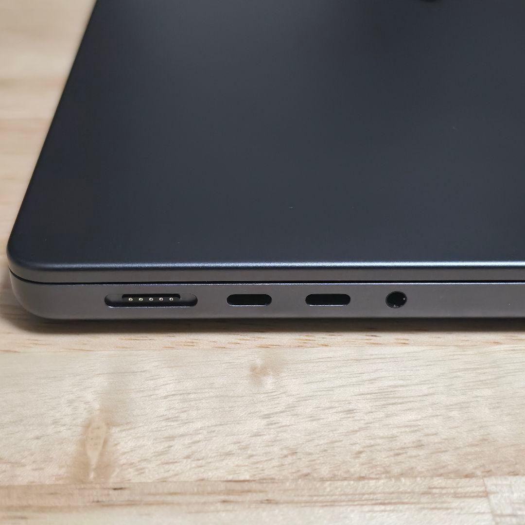 Apple MacBook Pro M4 Pro 512gb 48gb 整備済