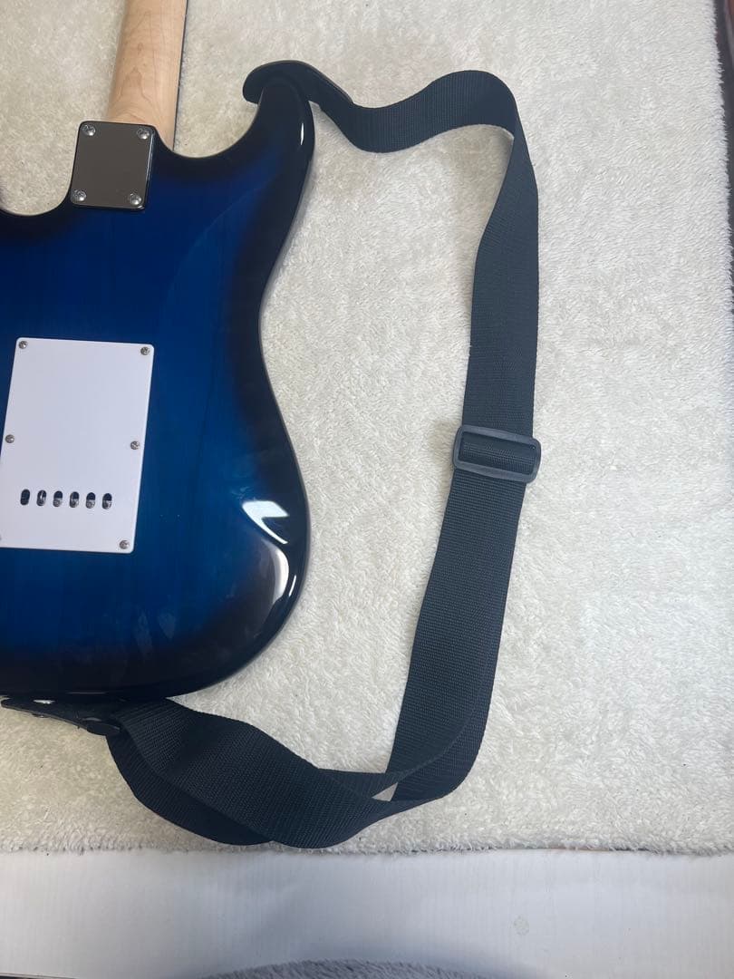 SELDER ストラトキャスターエレキギター　ダークブルー