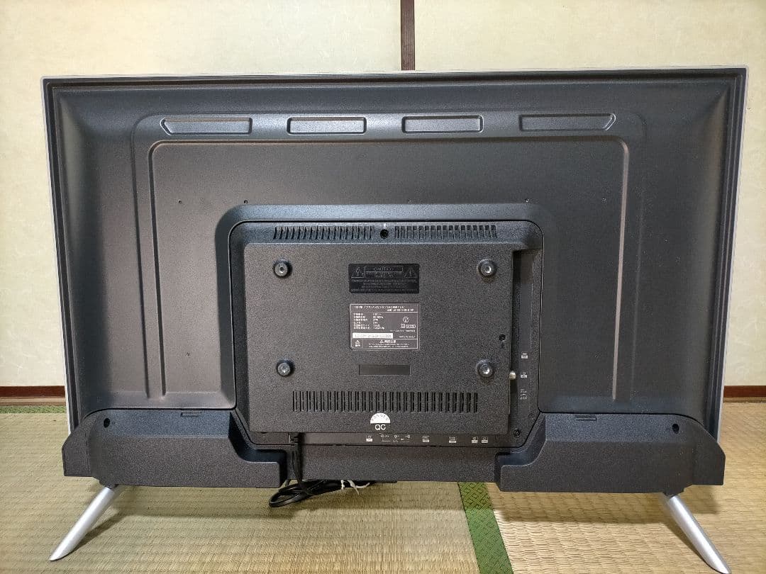 2024年製 ドン・キホーテ 32V型LED液晶テレビ(シルバー)