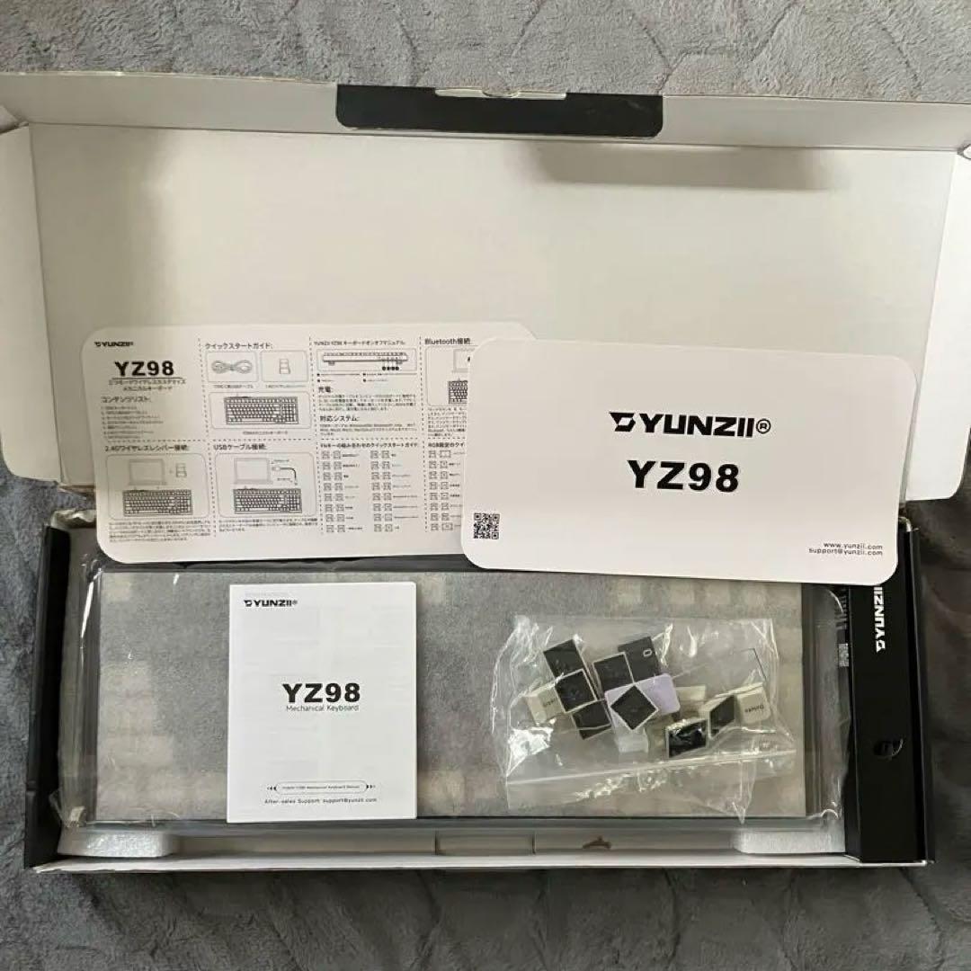 【ほぼ新品】YUNZII YZ98 メカニカルキーボード本体 備品完備