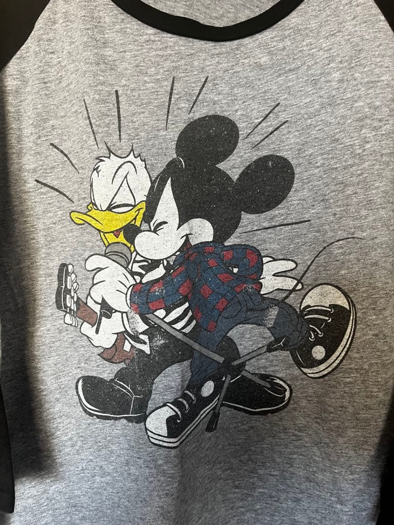 レア　B'z ビーズ　30周年　Disney ラグランTシャツ　SCENES