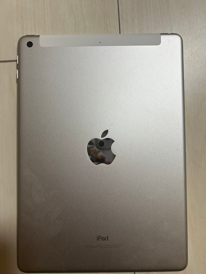 ハ*ナ様 iPad 第5世代 32GB『Wi-Fi版』　期間限定