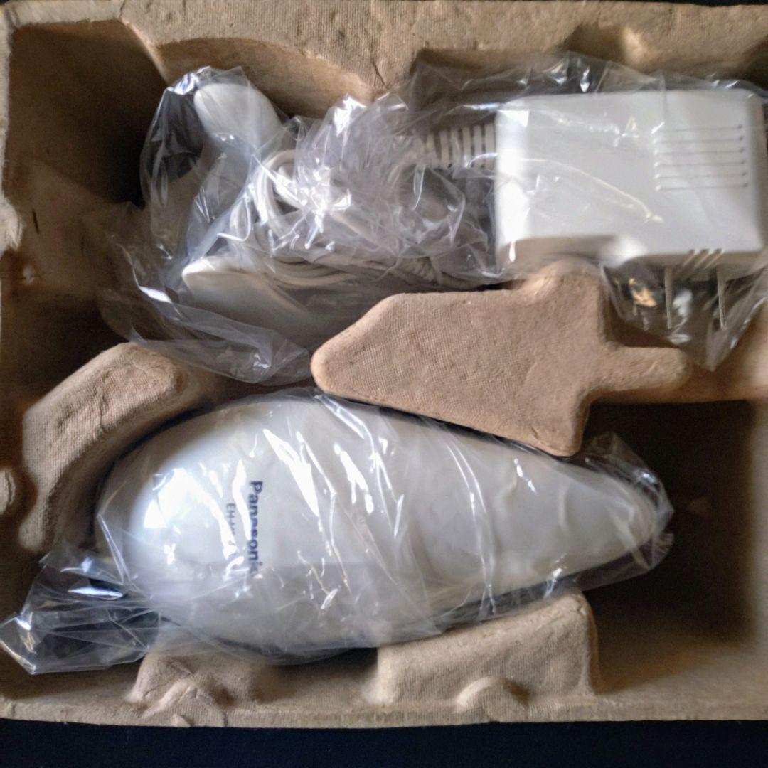 【未使用新品】Panasonic 音波頭皮ブラシ EH-HM25