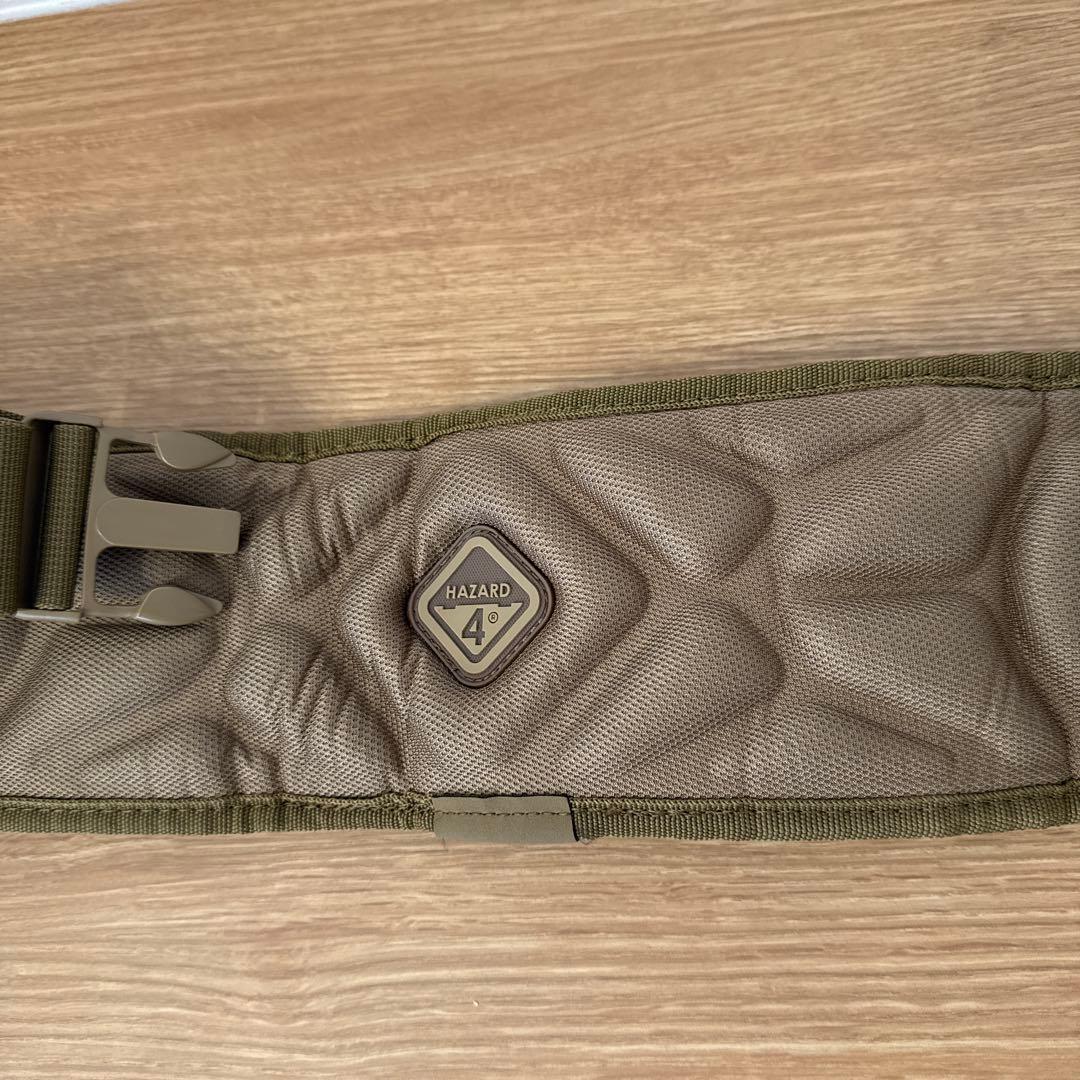 KAZARD4 個人装備