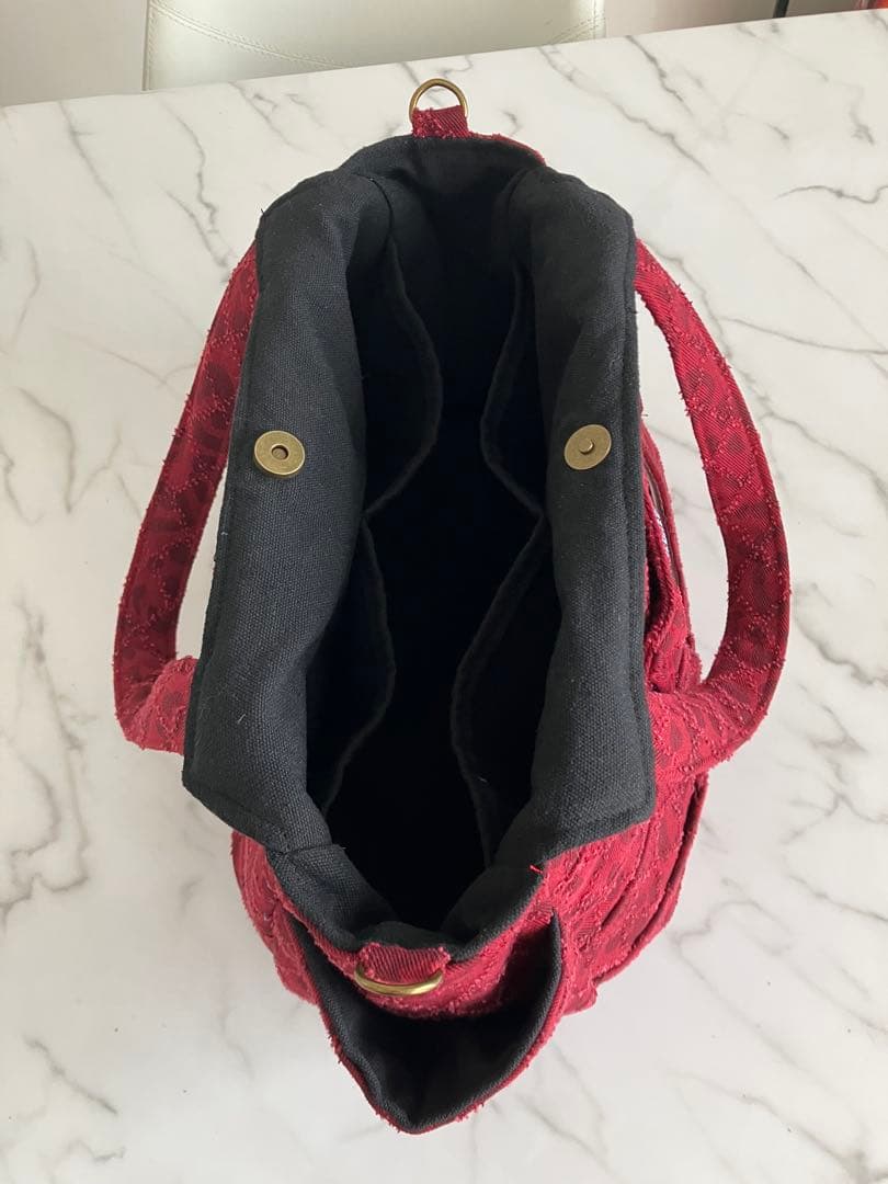 823 大きめ赤いヒョウ柄デニムリメイクバック　ハンドメイド