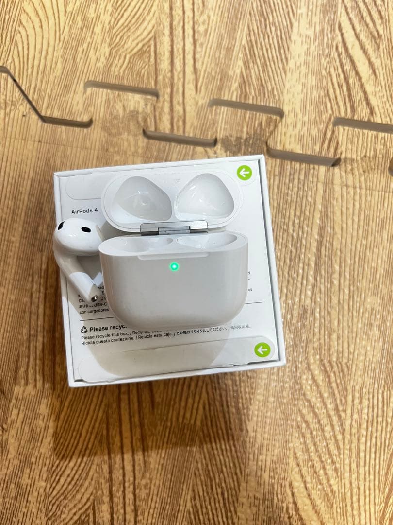 AirPods 4 本体 21,800円 ノイズキャンセリングなし