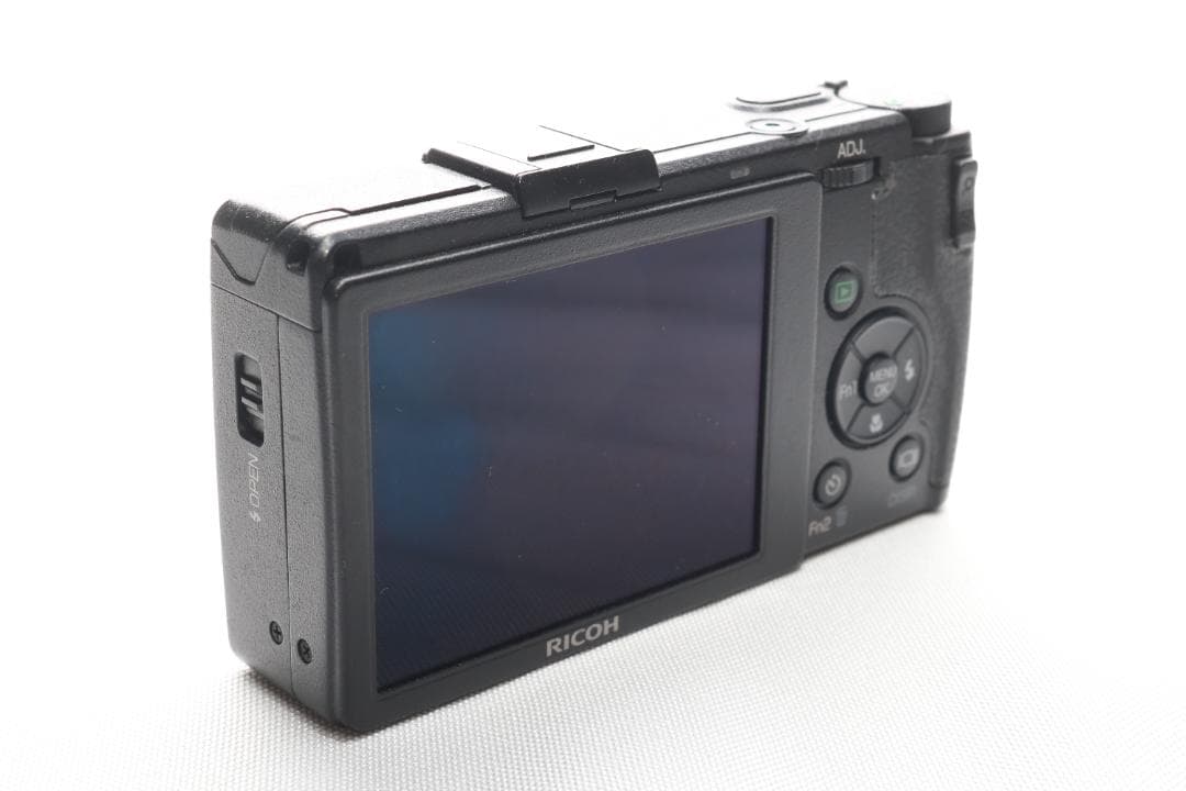 RICOH GR DIGITAL IV シャッター回数640回