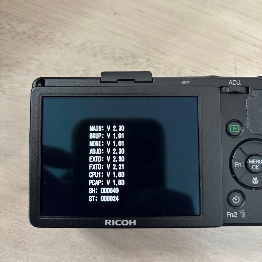 RICOH GR DIGITAL IV シャッター回数640回