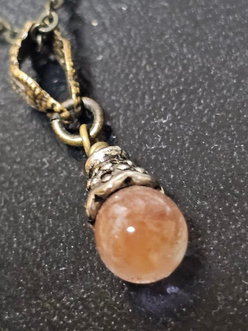 【お値下げ】サフィレット　サフィリーン　一粒のペンダント