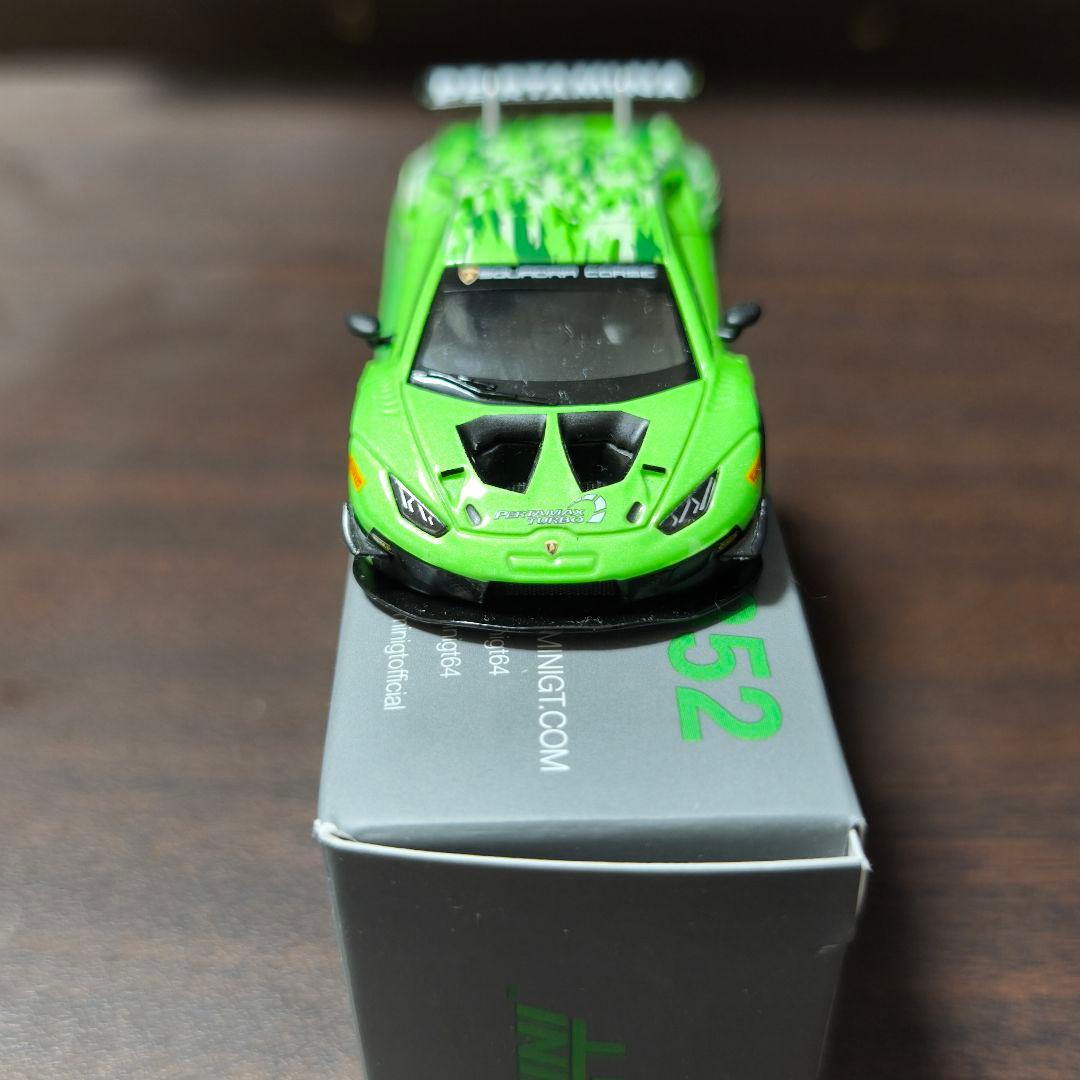 MINI GT ランボルギーニ ウラカン GT3 EVO プレゼンテーション 左