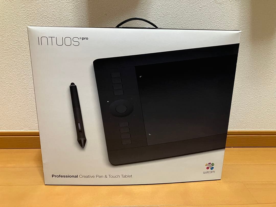 液タブ・ペンタブ Wacom Intuos Pro PTH-651