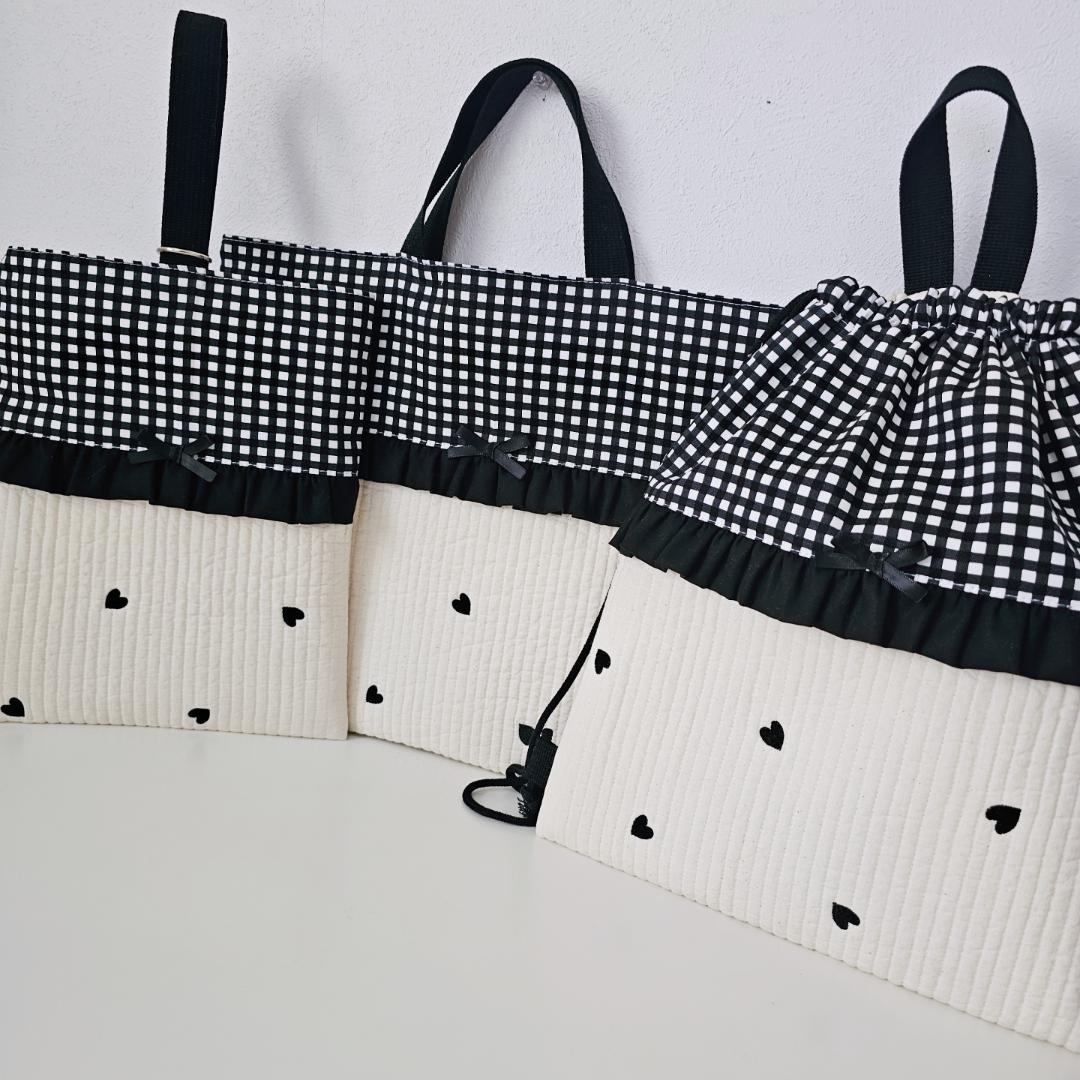 入学・入園3点セット♡ヌビ　刺繍　ハート柄　レッスンバッグ・上履き入れ・ナップ