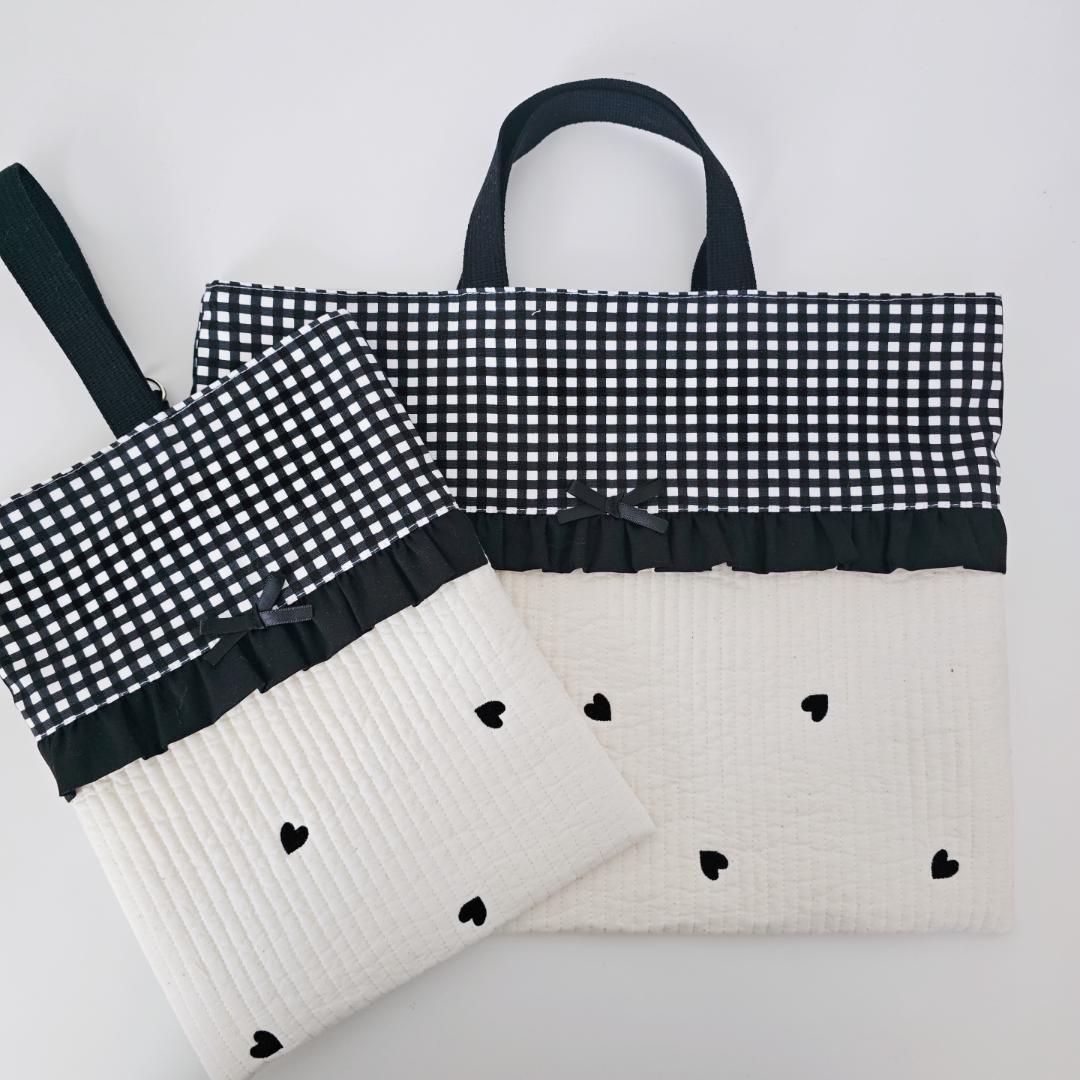 入学・入園3点セット♡ヌビ　刺繍　ハート柄　レッスンバッグ・上履き入れ・ナップ