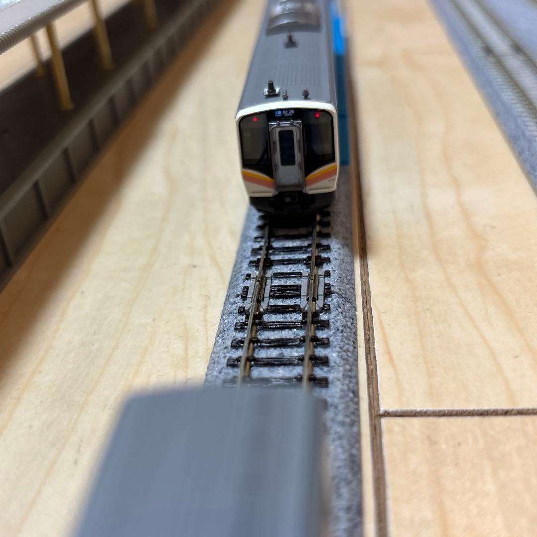 nゲージ kato 10-1735 E129系　E129系0番台
