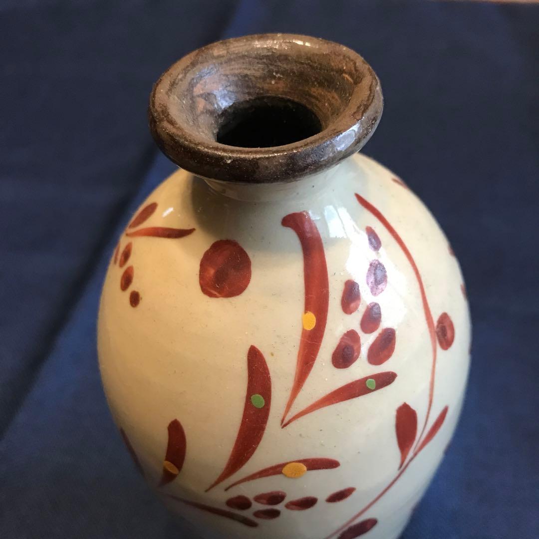 赤絵のやちむんの花瓶　花器　壺　沖縄　ガーデニング　ガーデン雑貨